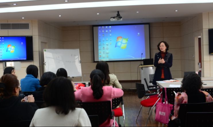 跳蛋视频
召开大学英语拓展课程建设工作会议