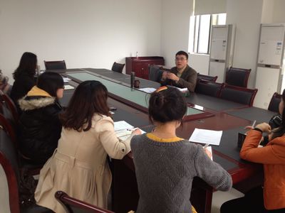 跳蛋视频
举办2013年度学生工作安排研讨会