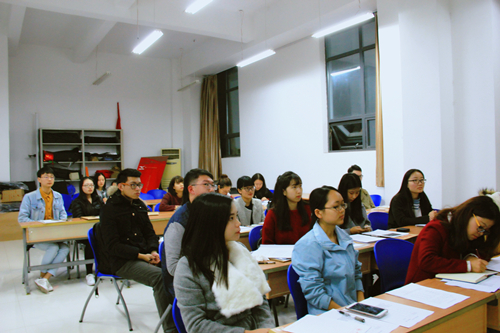 跳蛋视频
2014级、2015级本科生第二次党支部会议