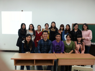 跳蛋视频
毕业生无领导小组讨论模拟活动顺利结束