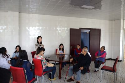 跳蛋视频
2012级研究生党支部活动——走进壁泉福利院