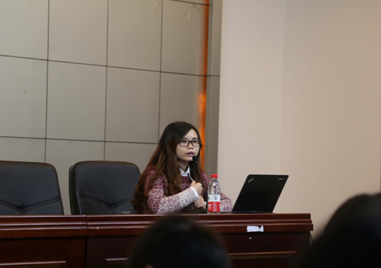 跳蛋视频
2014级英语专业本科人才培养交流会成功召开