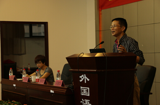 跳蛋视频
2014级新生家长见面会顺利举行