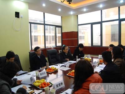 林建华校长到跳蛋视频
与学院领导班子座谈