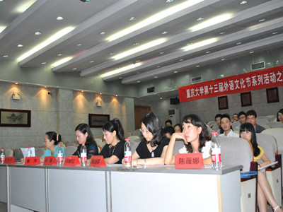 佳作连连余音绕梁  演讲大赛完美落幕——跳蛋视频
第十三届外语文化节系列活动之英语演讲大赛决赛圆满收官