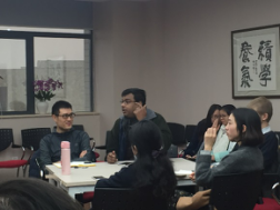 架沟通之桥–全球化时代外语课程的使命跳蛋视频
“外语课堂中的跨文化沟通能力培养工作坊”成功举办